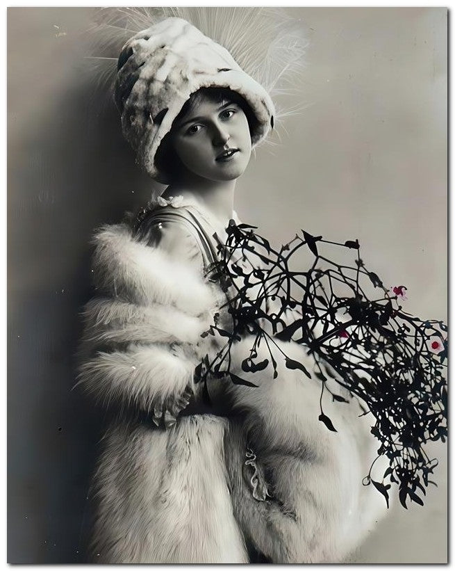 French Belle Epoque Fashion 1910 Fur Cutie 8x10 Photo Print 23052502128